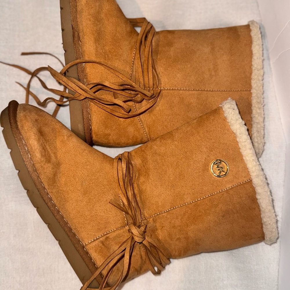 Tan Suede Boots with Fur Lining MK  Girls